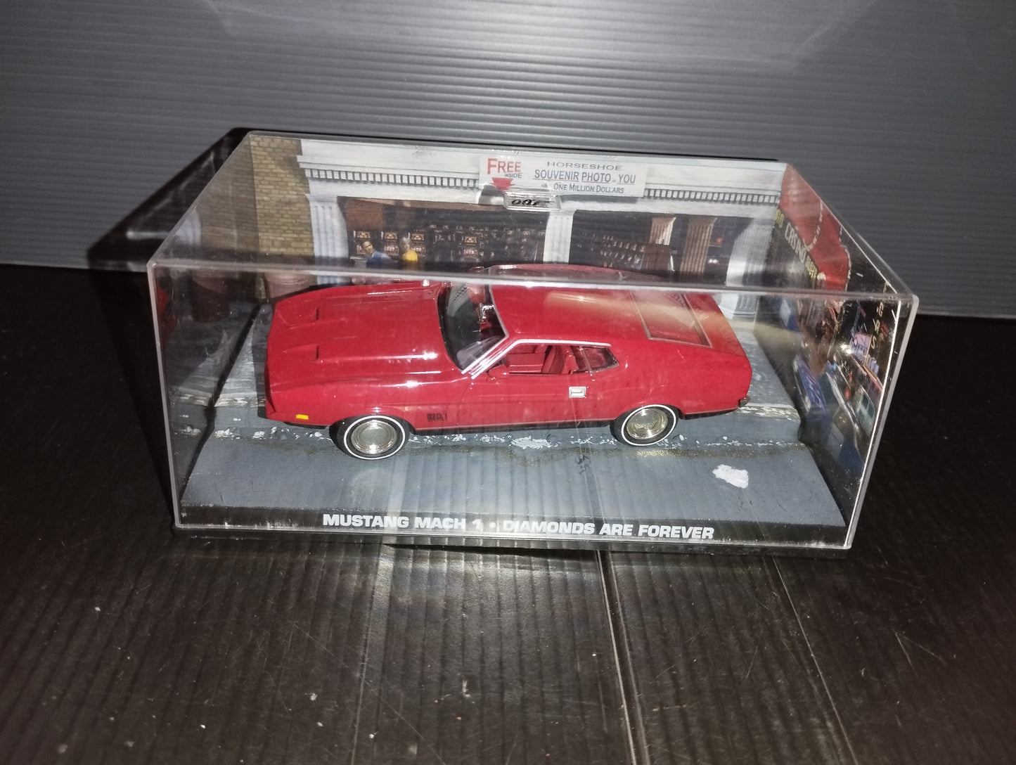 Mustang Mach1 007 Model Diamonds Are Forever

 Scale 1:43