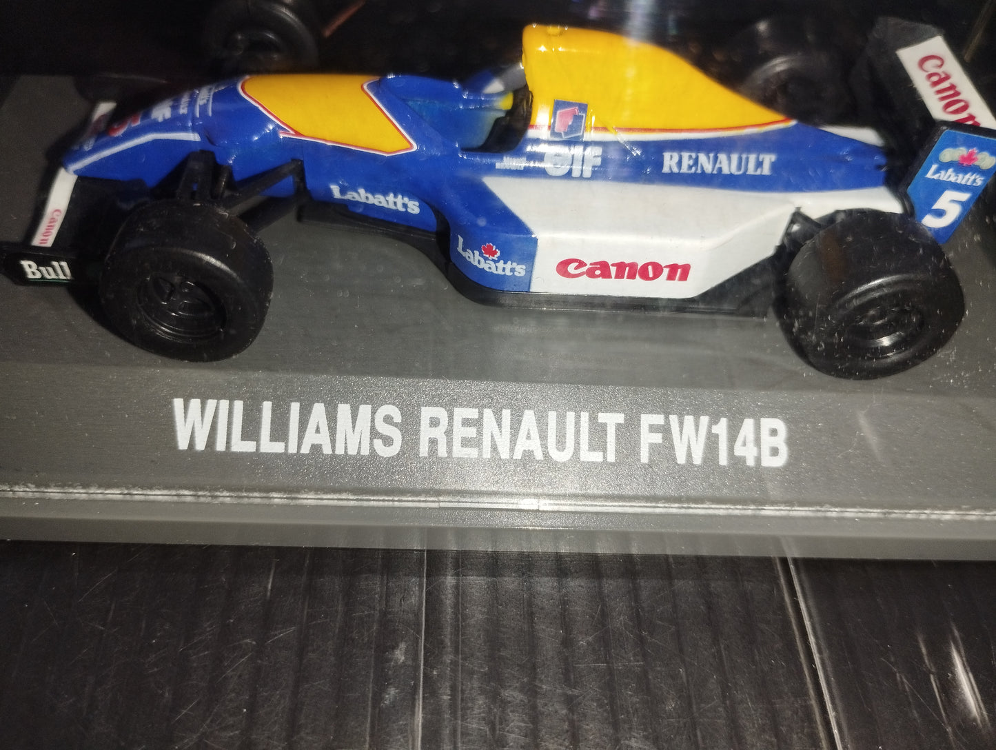 Model Williams Renault FW14B Produced by Kyosho Cod.No7082-1 ​​.2200