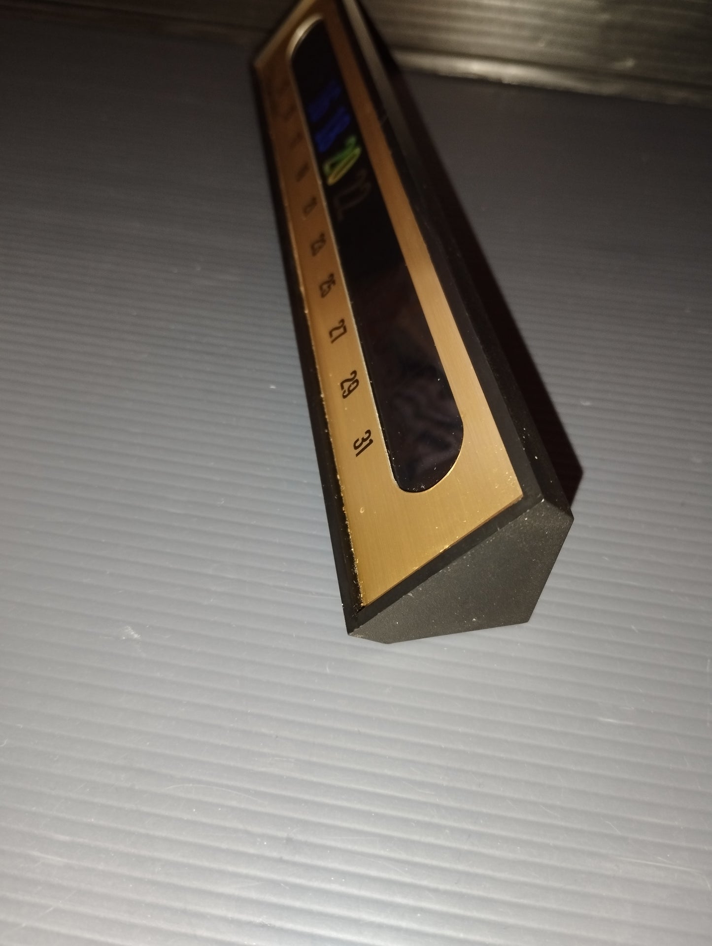 Desk Thermometer

 Thermos Digimatic

 80s