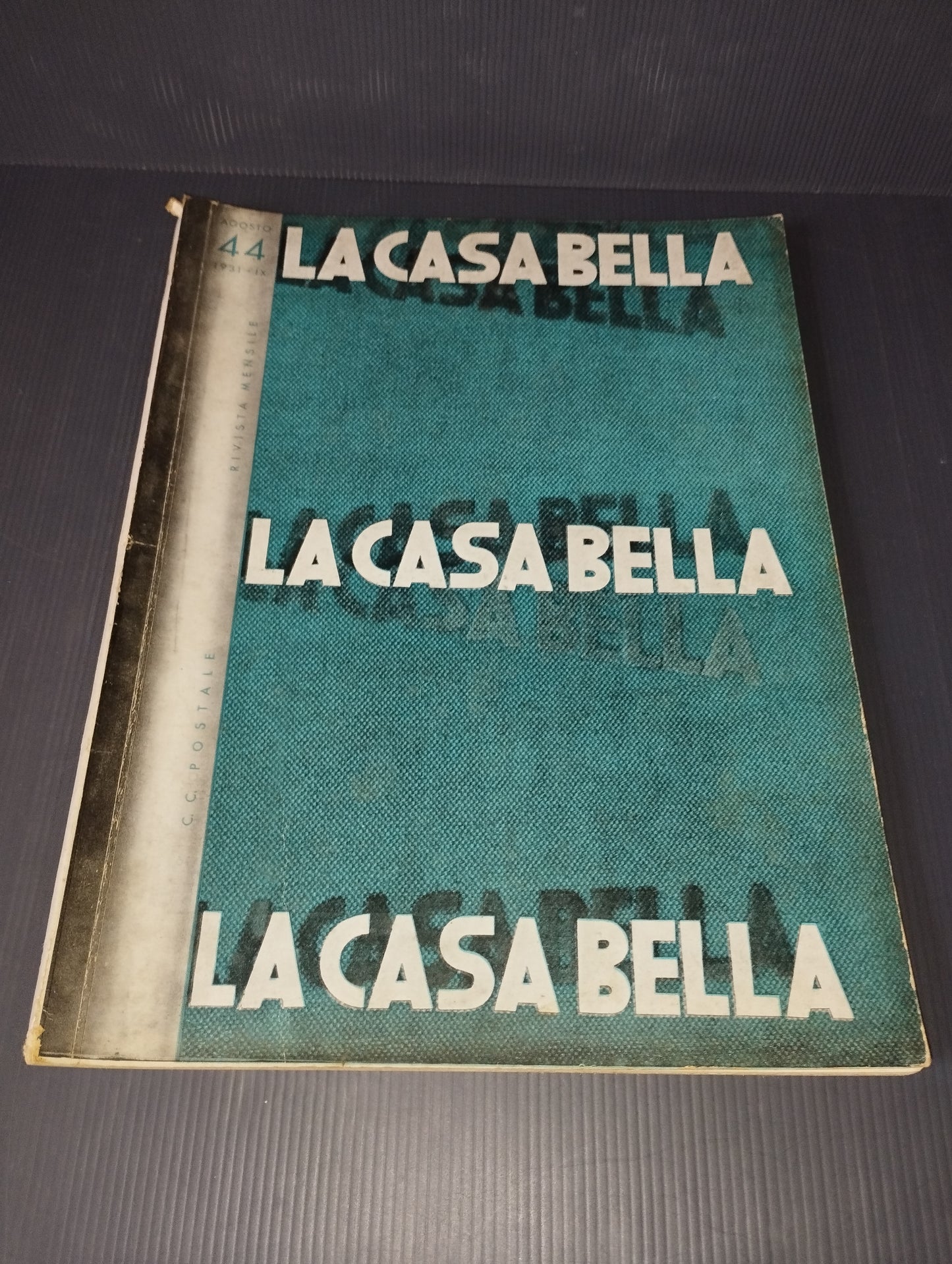 "La Casa Bella" magazine N.44 August 1931

 IX