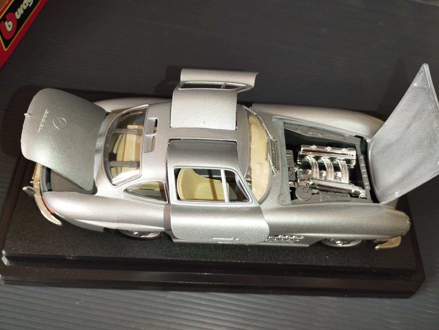 Mercedes Benz 300 SL model (1954) Produced by Burago Cod.0522