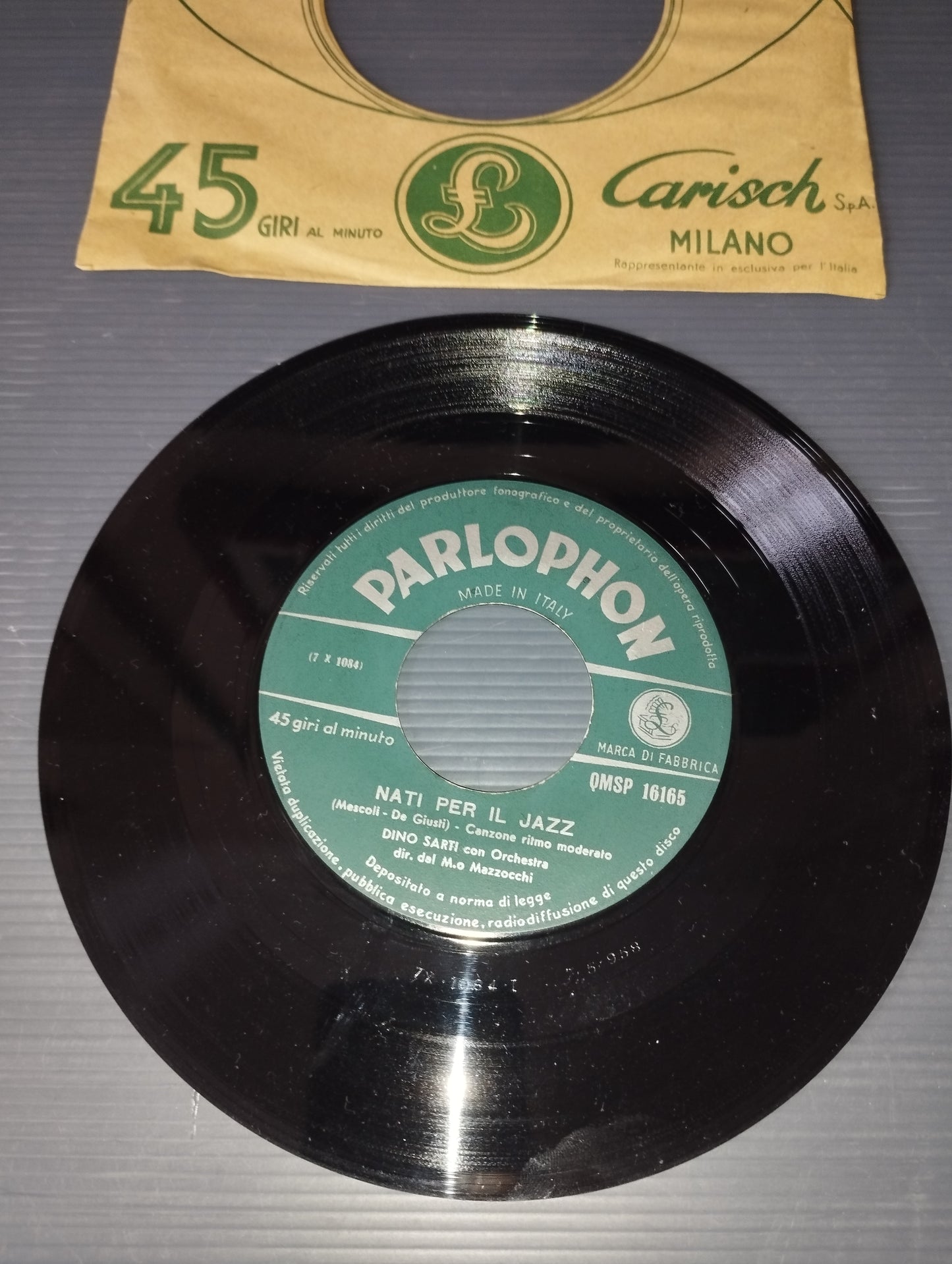 Born for Jazz/C'est l'Amour" Dino Sarti 45 rpm

 Published in 1958 by Parlophon Cod.QMSE 16165