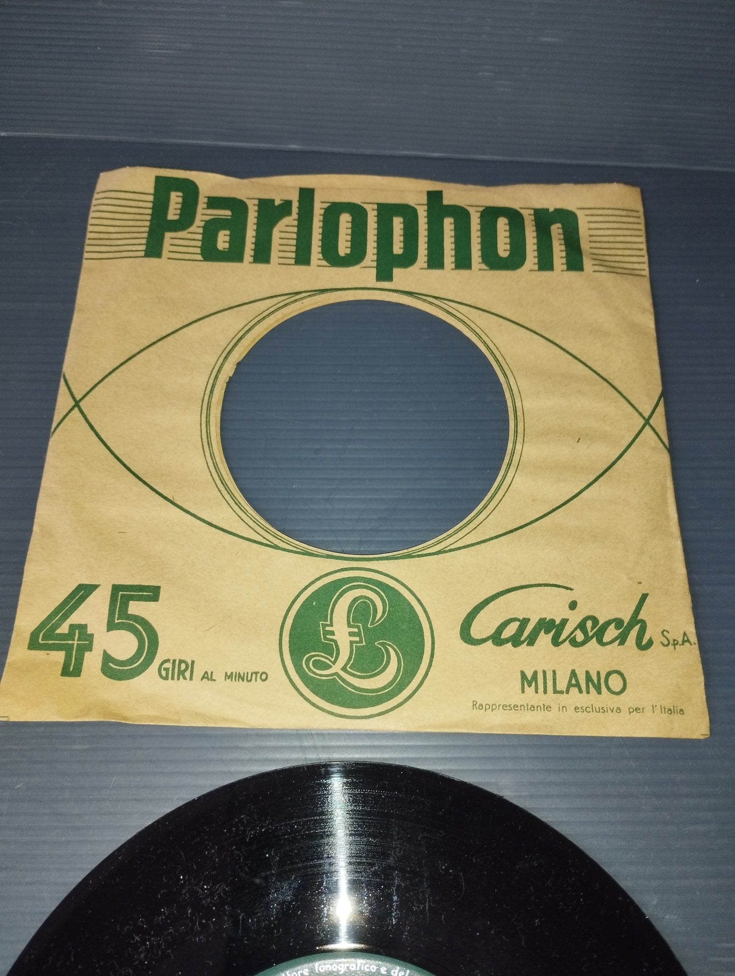 Born for Jazz/C'est l'Amour" Dino Sarti 45 rpm

 Published in 1958 by Parlophon Cod.QMSE 16165