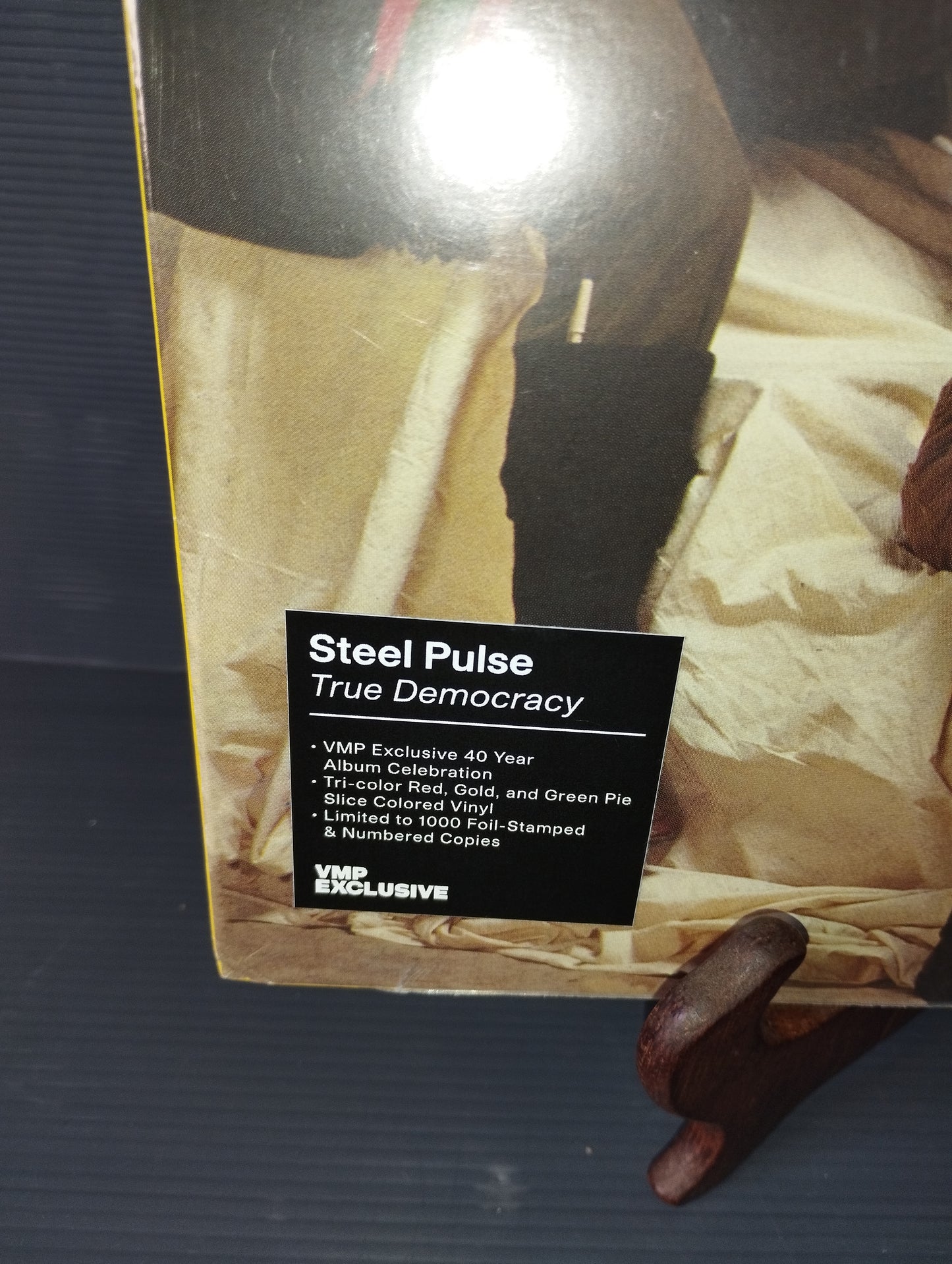 True Democracy" Steel Pulse 33 Giri Edito nel 2022 da Law Records

Edizione con vinile colorato