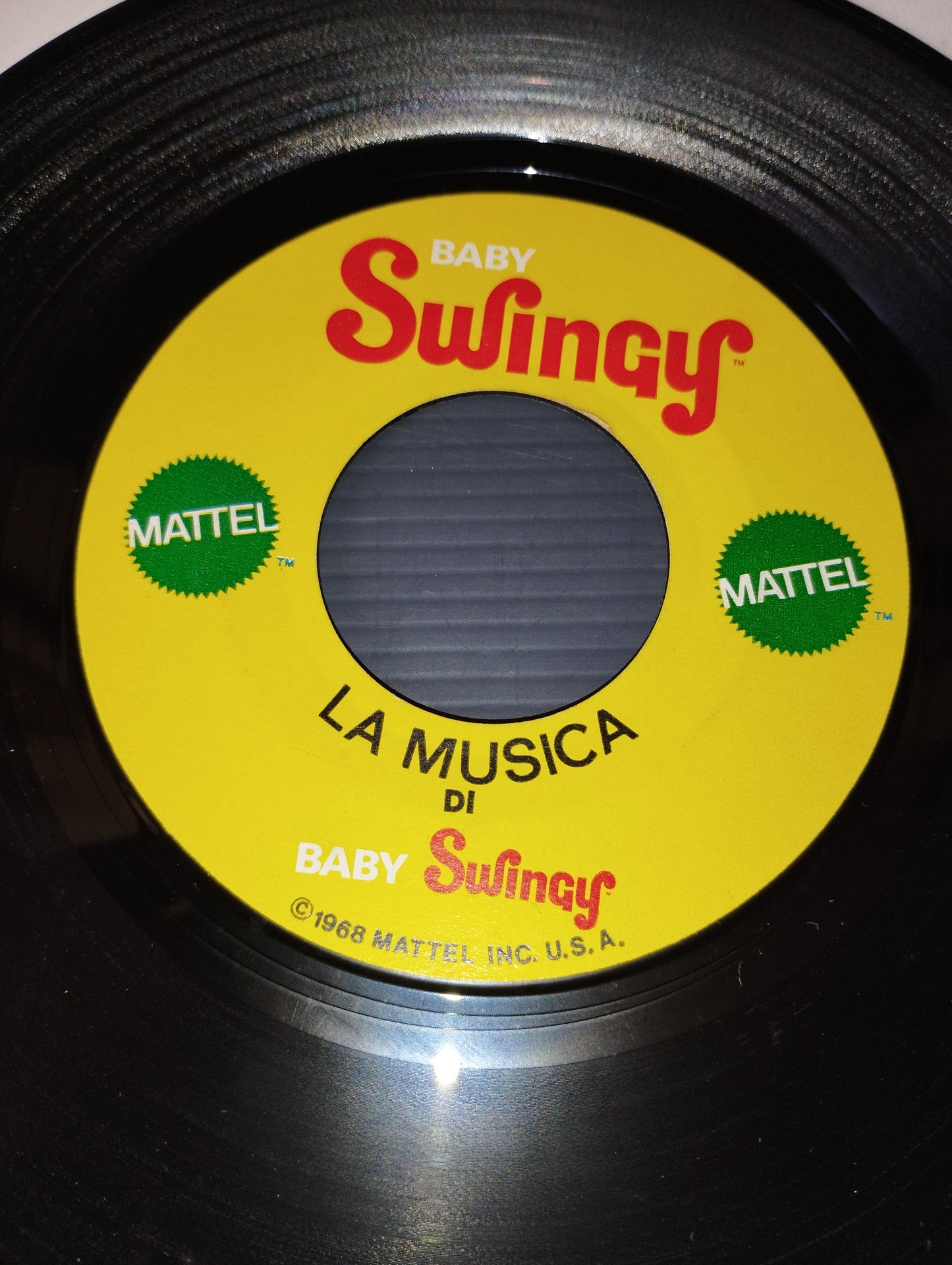 La Musica/La favola Di Baby Swingy" 45 Giri

Edito nel 1970 da Mattel