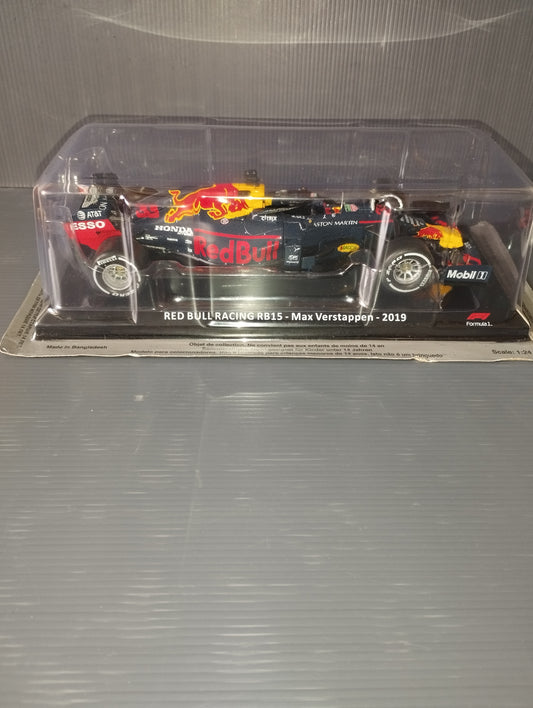 Modello Red Bull Racing RB15

Scala 1:24