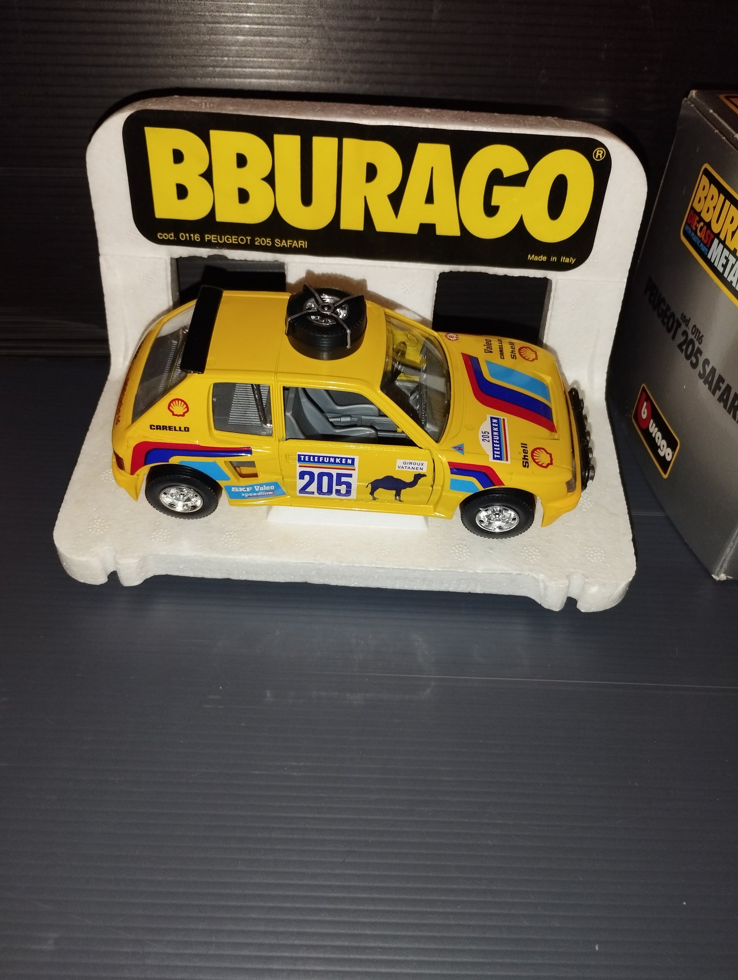 Peugeot 205 Safari model

 Produced by Burago Cod.0116

 Scale 1:25