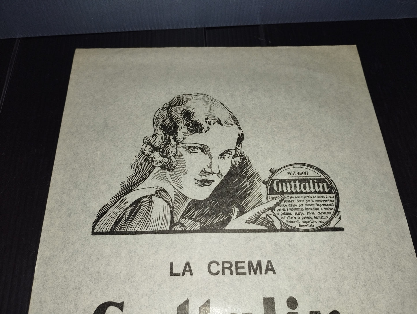 Guttalin cream for shoes. Padua

 Advertising tissue paper

 Original from the 40s/50s