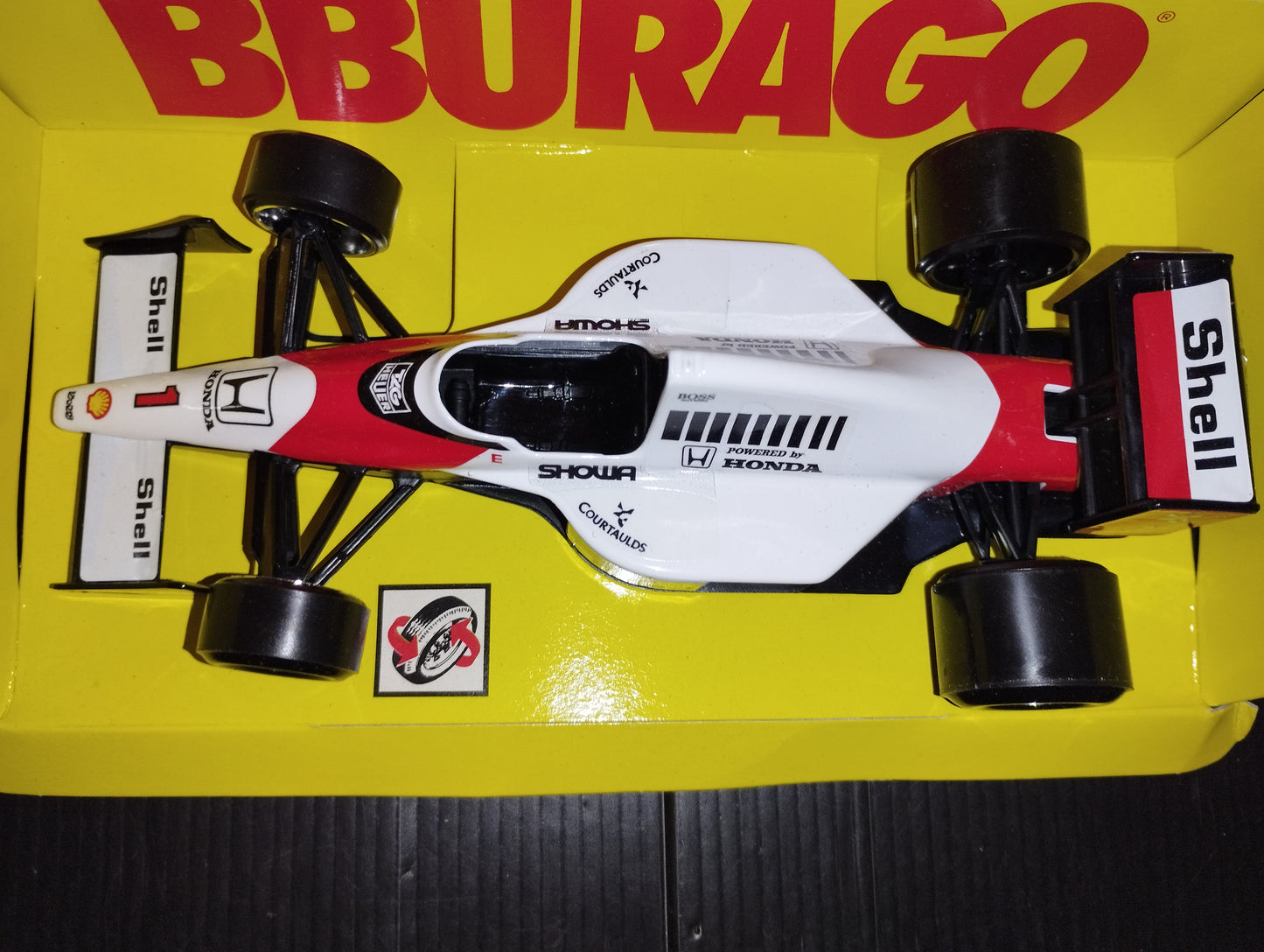 Modellino McLaren MP4/5B Ayrton Senna 1991

Prodotto da Burago cod.6103

Scala 1:24