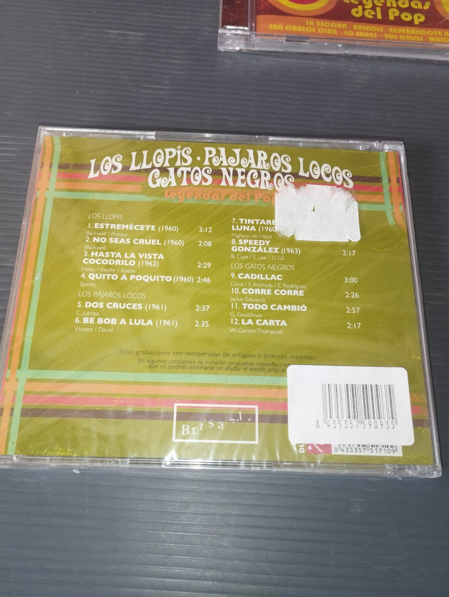 Lot of 4 CDs "Legendas Del Pop"

 Produced by Brida Records