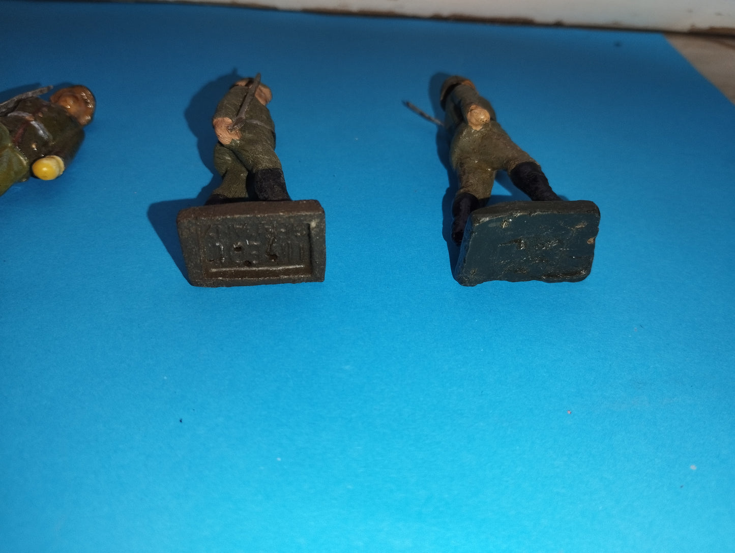 Copy of Lot 4 Ancient Lineol Elastolin Soldiers in Paste

 Made in Germany