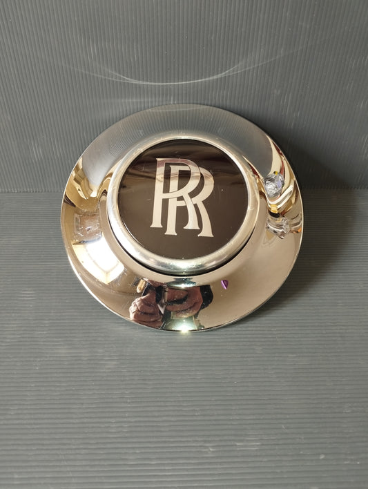 Roll Royce Original hubcap with mobile logo