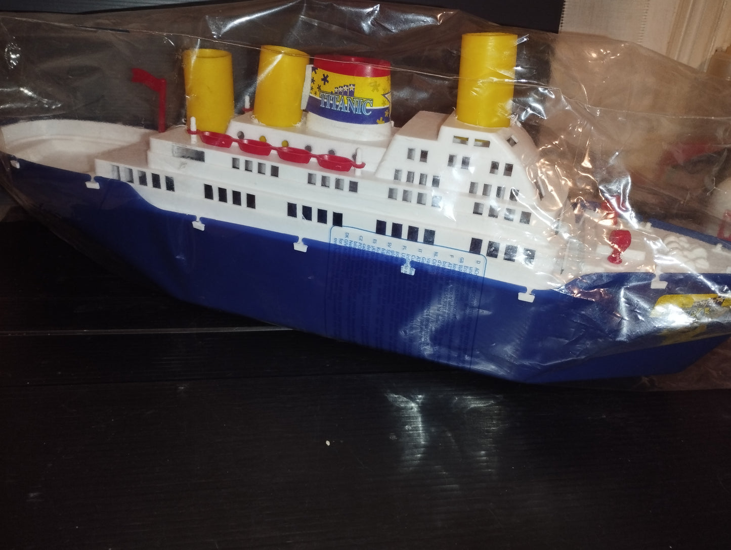 Titanic Crazy Boats model

 Produced by Giplam