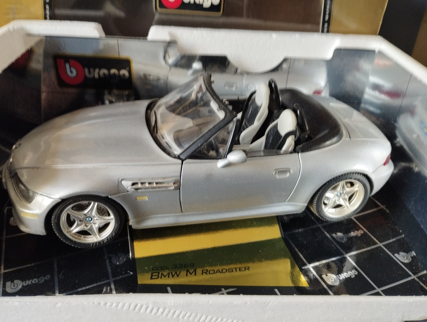 BMW M Roadster 1996 model Produced by Burago cod.3369