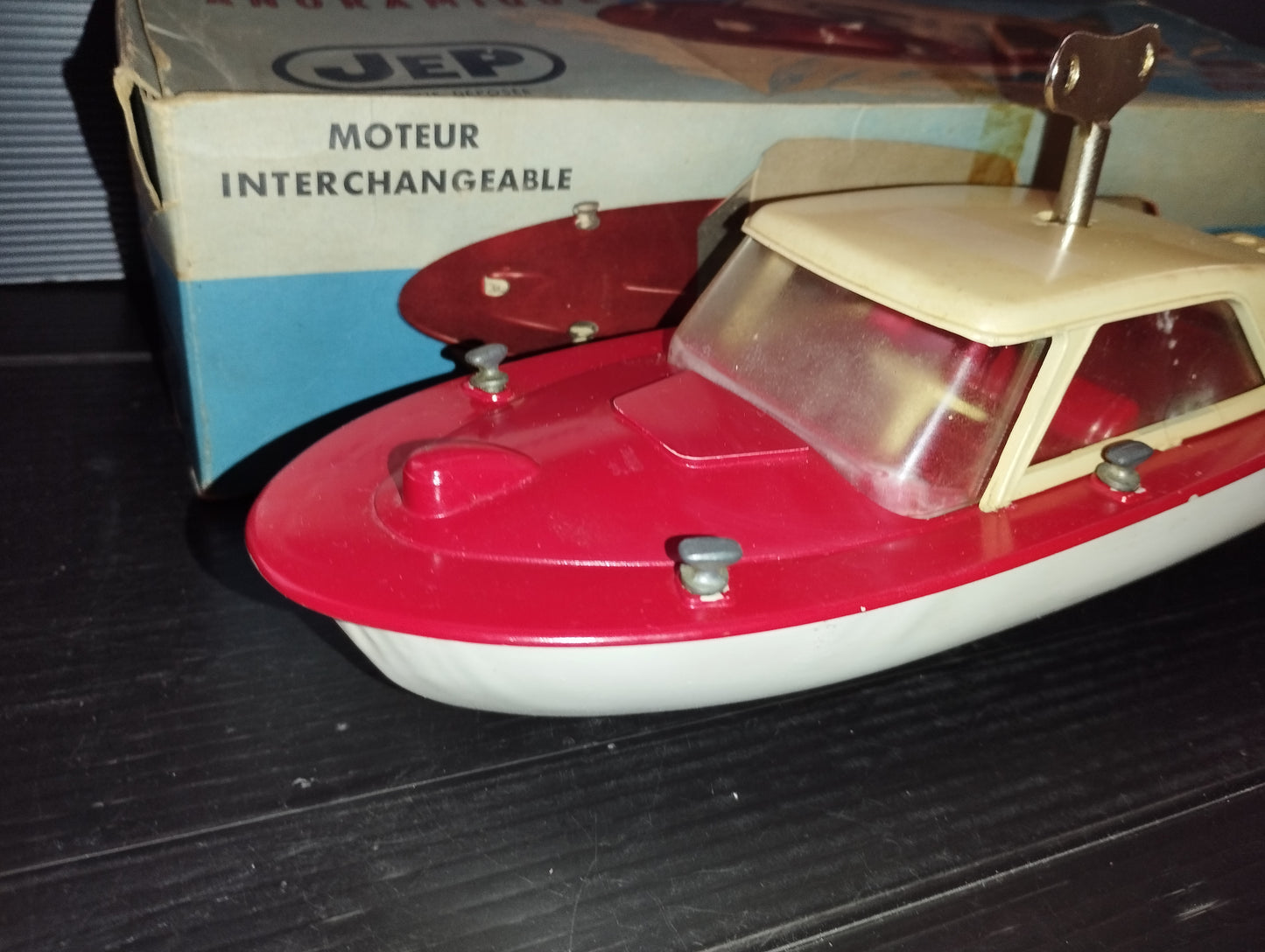 JEP motorboat model

 Made in France

 1950s