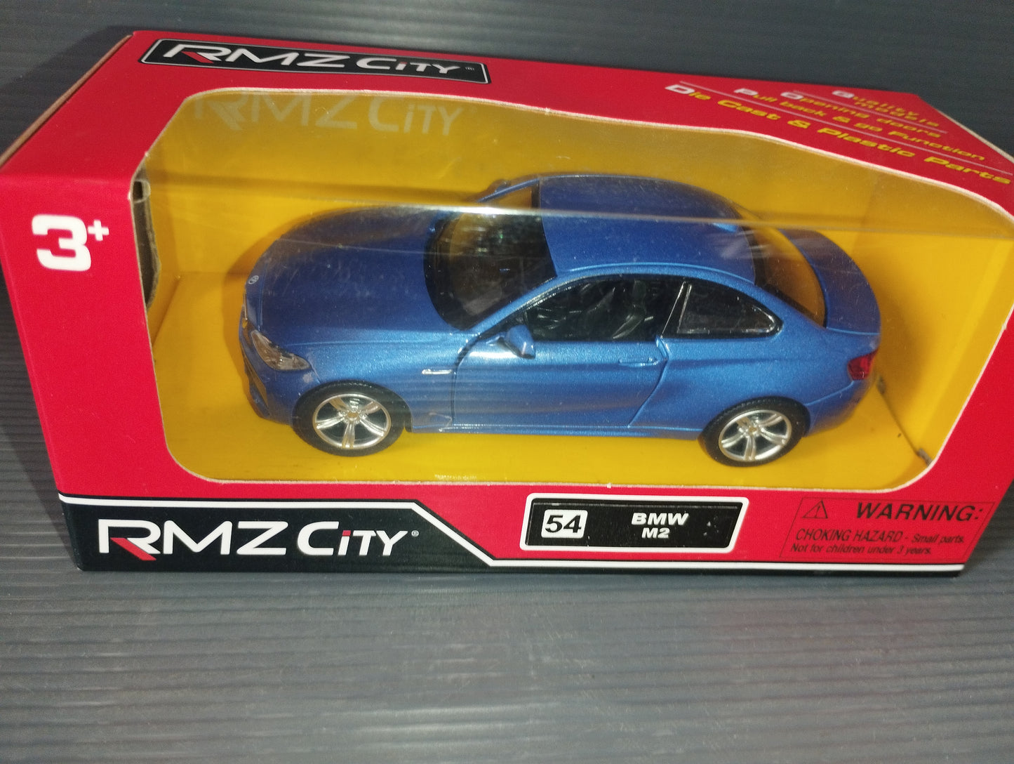 Modellino BMW M2

Prodotto da RMZ City

Scala 1:32