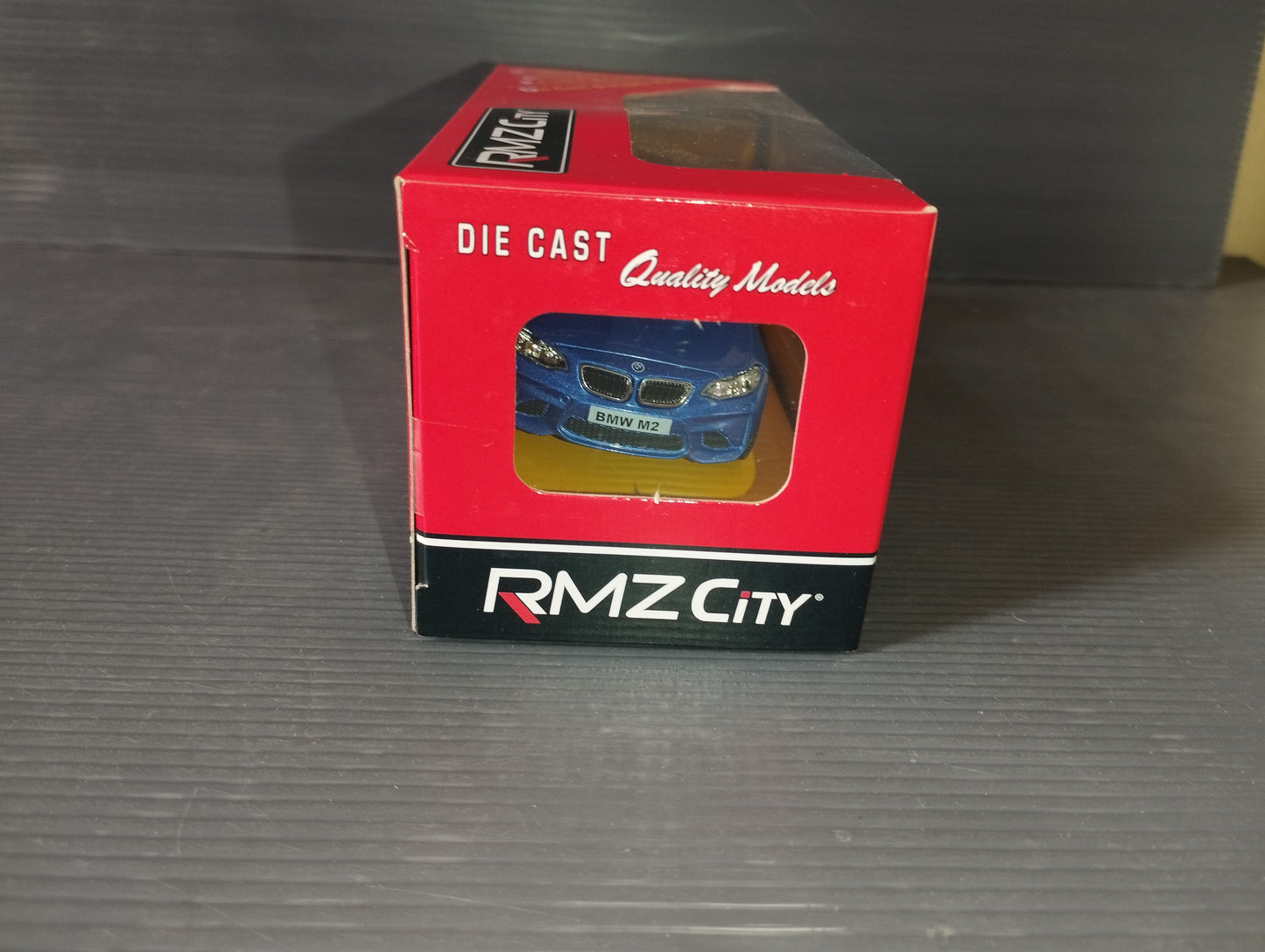 Modellino BMW M2

Prodotto da RMZ City

Scala 1:32