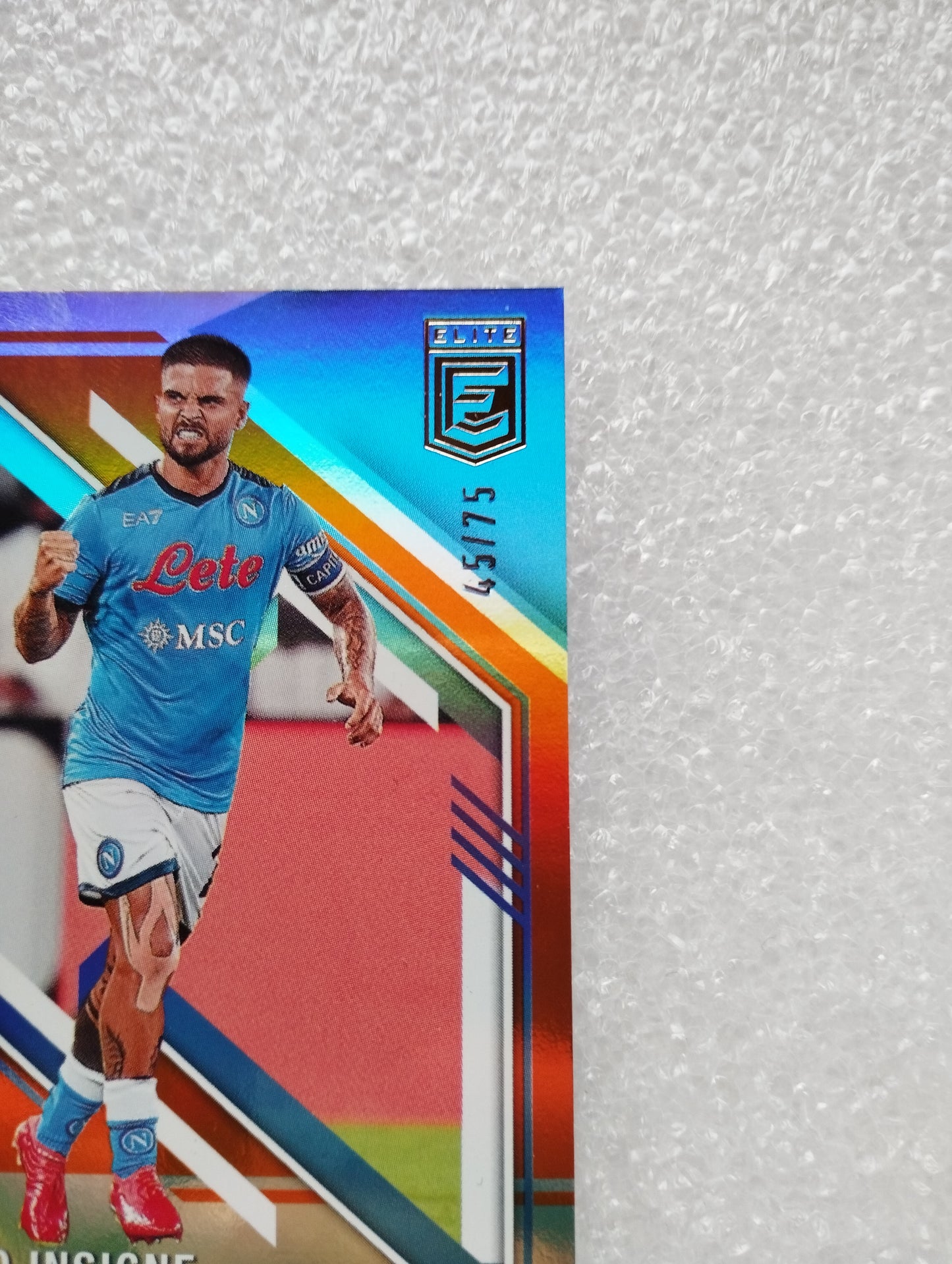 Panini Card n.119  Elite 2021/22 Lorenzo Insigne

In vendita la card 45/75