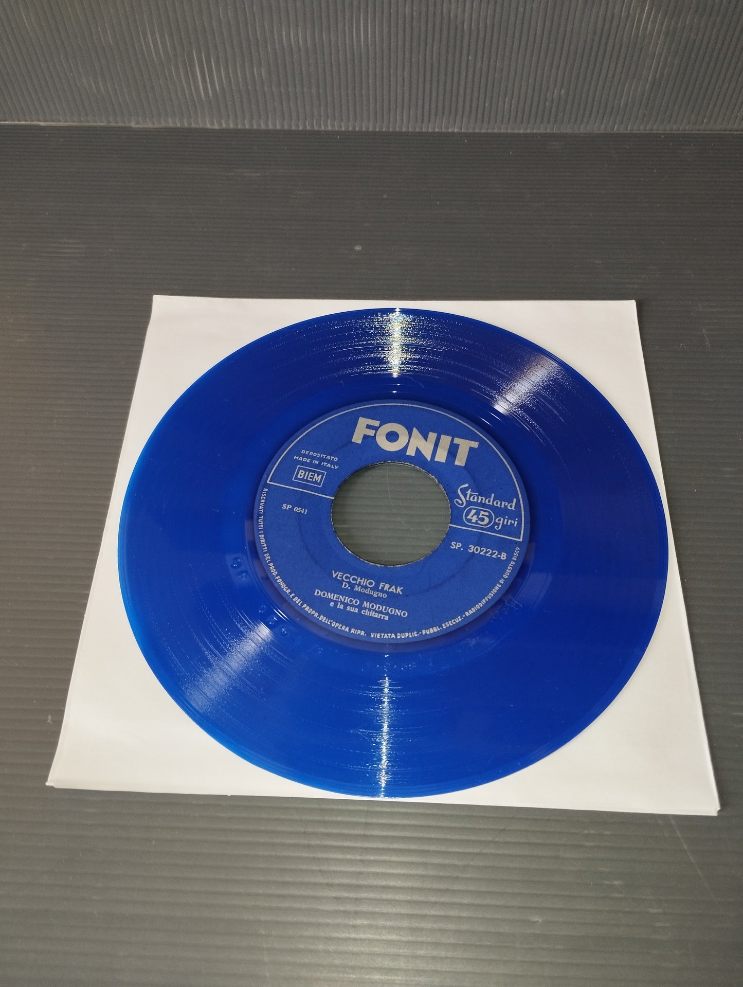 Nel Blu Dipinto Di Blu/Vecchio Frak" Modugno Blue Vinyl 45 rpm