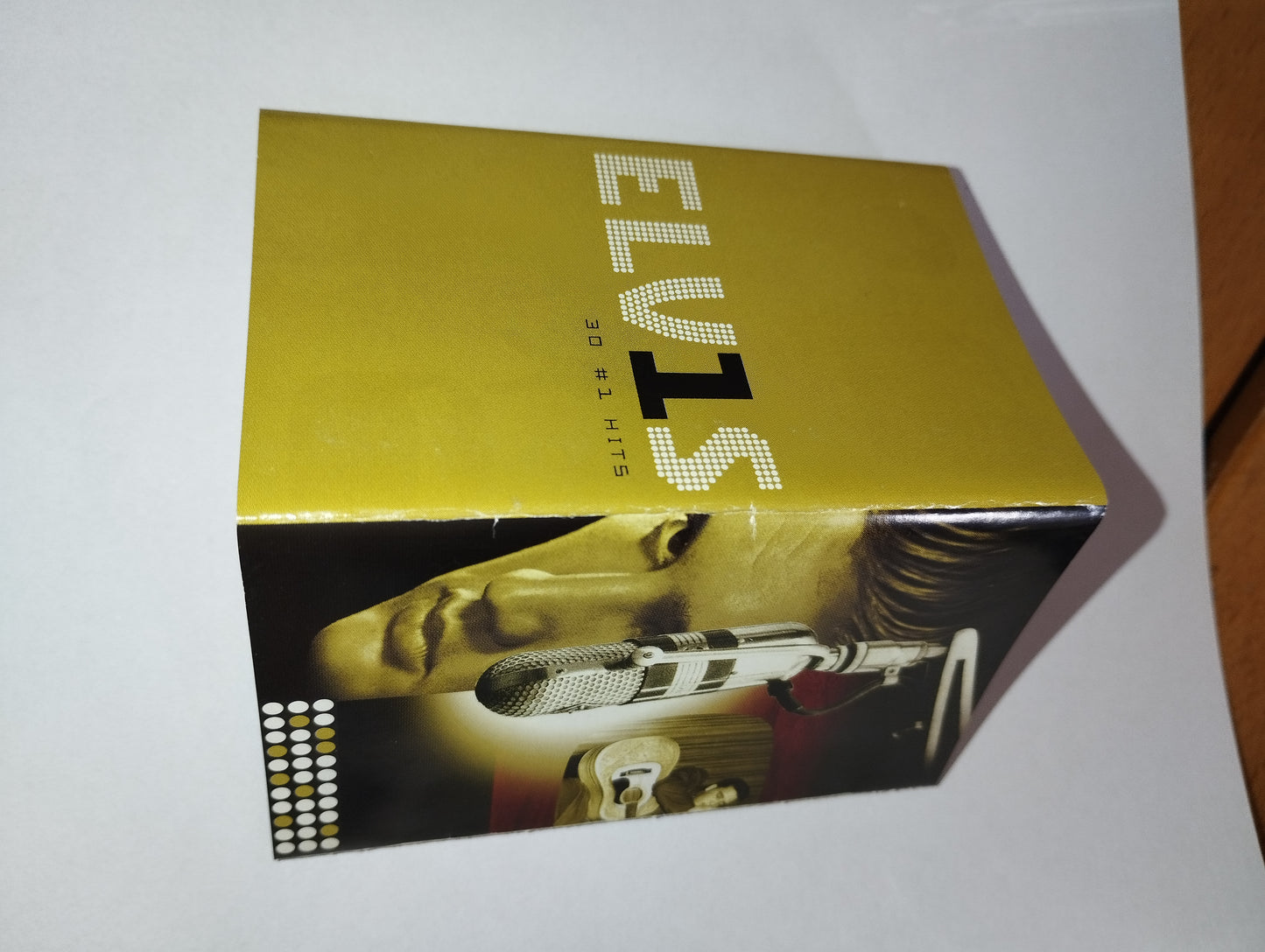 Elv1s 30 #1Hits" Elvis Presley Musicassetta

Edita nel 2002 da RCA /BMG Cod.07863