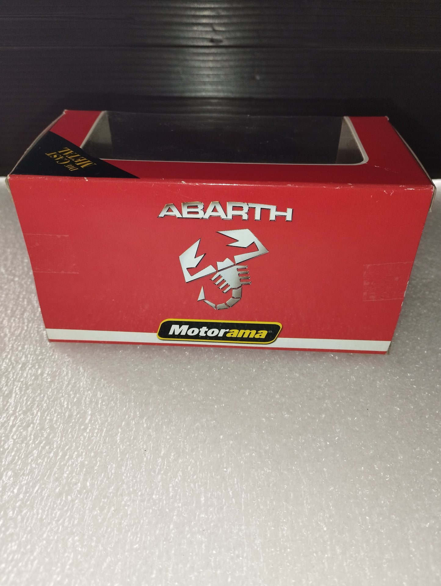 Modellino Grande Punto Abarth Prodotto da Motorama

Scala 1:43