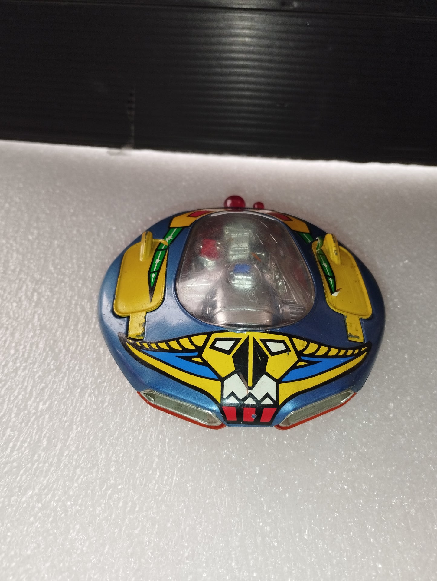 Flying Saucer xz5 model

 Produced in 1979 by Polistil