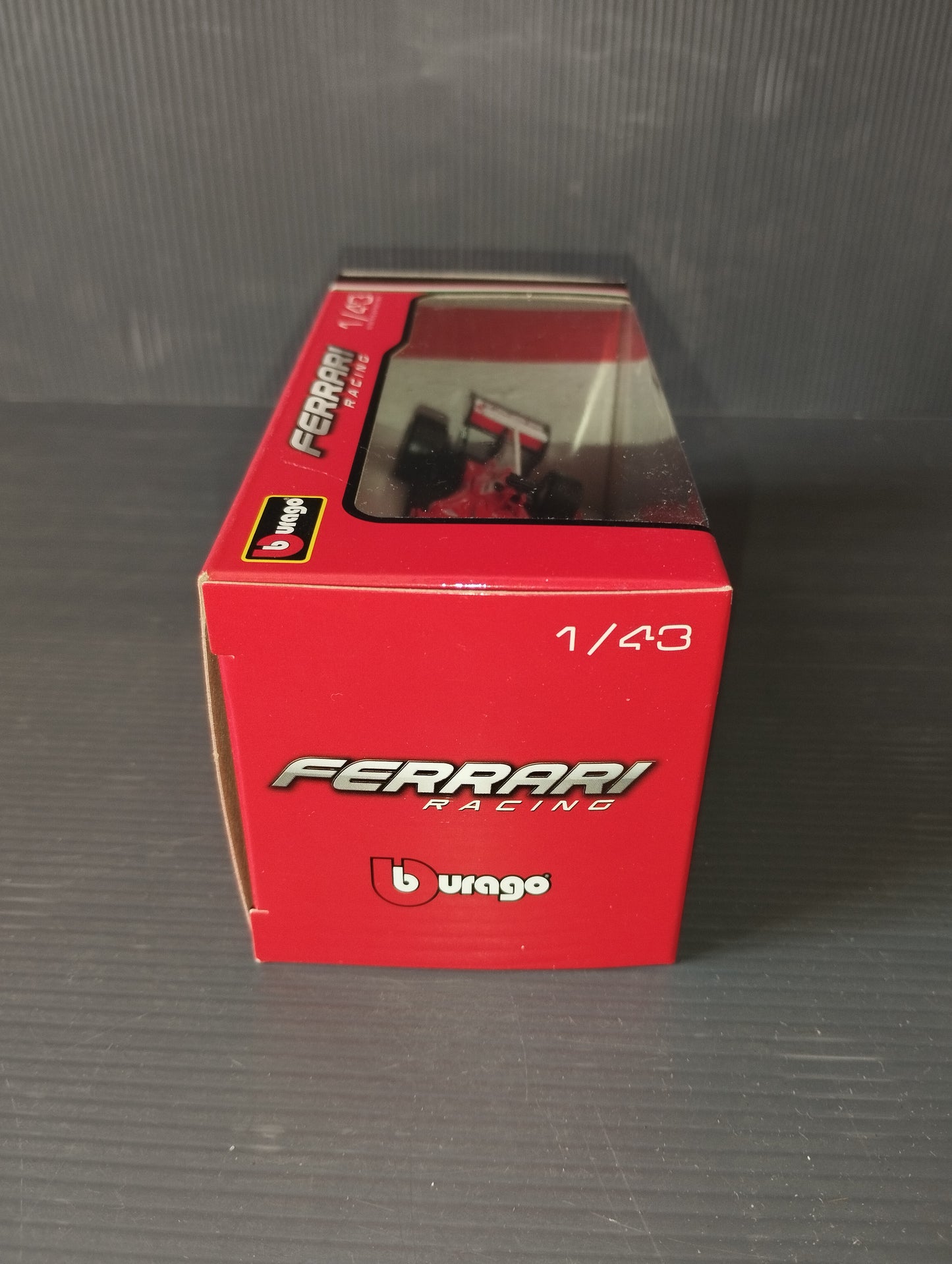 Ferrari SF70H Vettel/Raikkonen model

 Produced by Bburago

 Scale 1:43