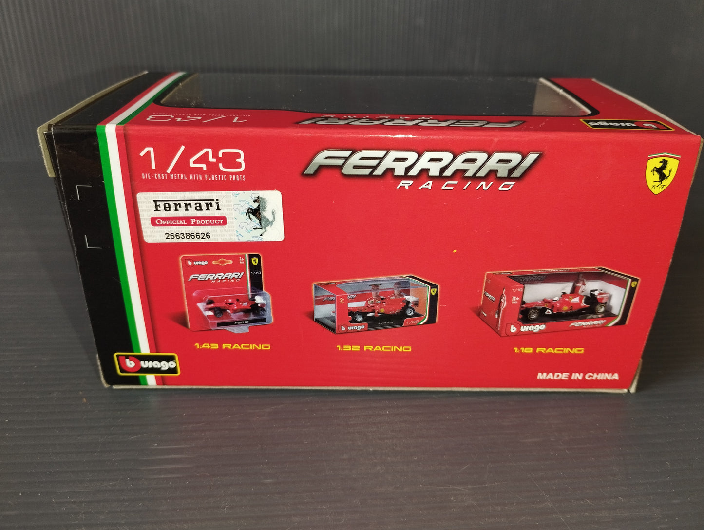 Ferrari SF70H Vettel/Raikkonen model

 Produced by Bburago

 Scale 1:43