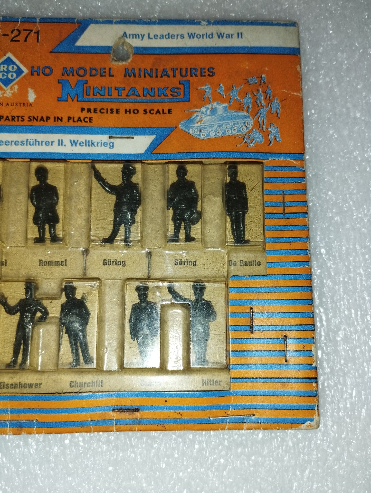 Model Miniatures Leaders Seconda Guerra mondiale

Prodotto da Roco cod.Z-271

Made in Austria