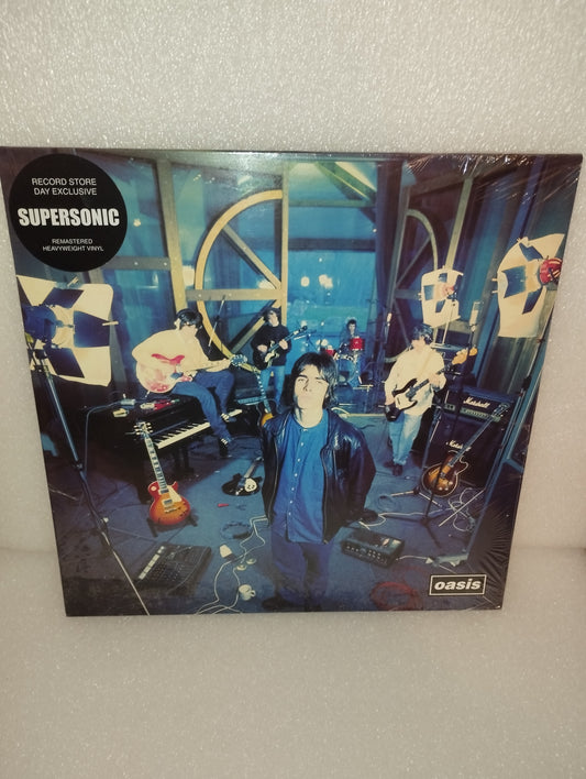 Supersonic" Oasis Vinile 12" 45 giri

Riedizione rimasterizzata Big Brother Cod.RKID71T