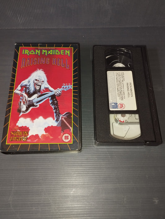 VHS Iron Maiden Raising Hell