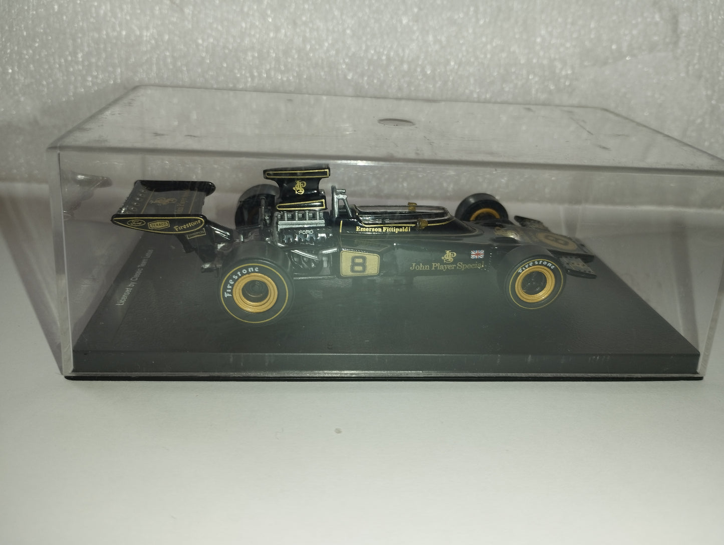 Modellino Lotus 72D Ford 1972

Scala 1:43