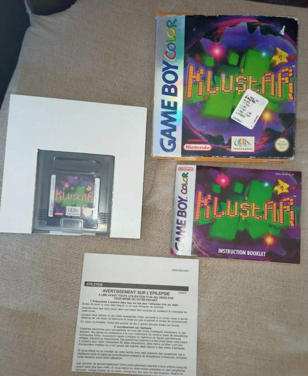 Klustar video game for Game Boy Color
