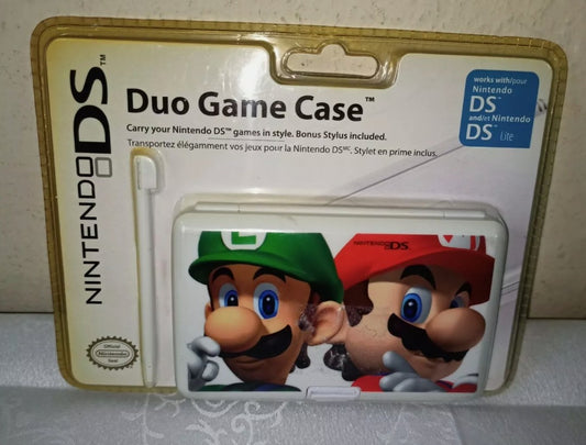 Duo game case carries Mario Bros Nintendo DS and DS Lite games