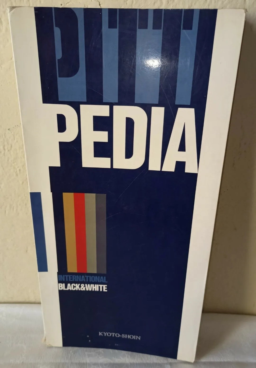 Libro d'arte Pitti Pedia International Black and White 1985